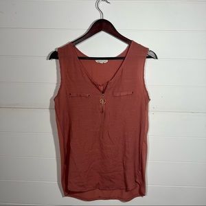 Sleeveless Parallel Skies top